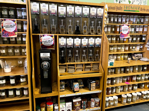 Health Food Store «Roots Natural Foods Market. Kitchen + Organic Juice Bar», reviews and photos, 100 Crawford St, Leominster, MA 01453, USA