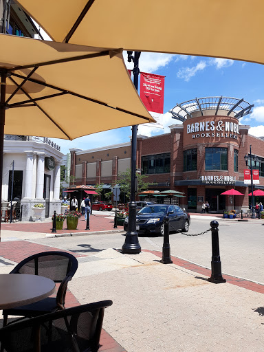 Shopping Mall «Crocker Park», reviews and photos, 228 Market St, Westlake, OH 44145, USA