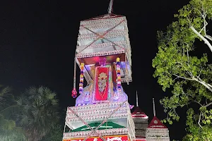 Valiyakulangara Devi Temple Pond image