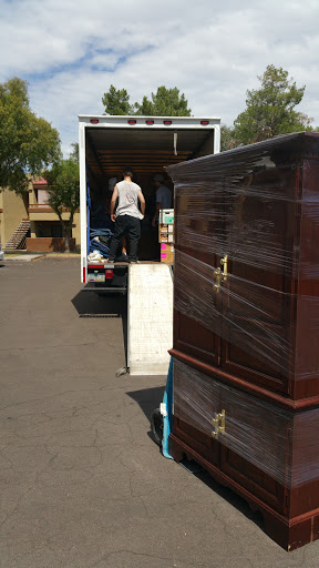 Real Estate Agents «New Start Realty & Moving», reviews and photos, 13376 W Desert Ln, Surprise, AZ 85374, USA