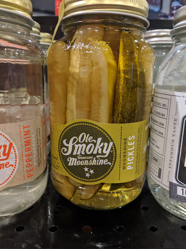 Wine Store «Favorite Liquors», reviews and photos, 2570 Madison St, Clarksville, TN 37043, USA