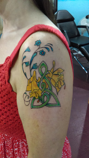 Tattoo Shop «Blue Moon Tattoo Co.», reviews and photos, 567 Eau Gallie Blvd, Melbourne, FL 32935, USA