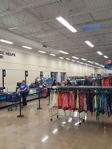 Thrift Store «Goodwill Store & Donation Center», reviews and photos, 450 N Randall Rd, Batavia, IL 60510, USA