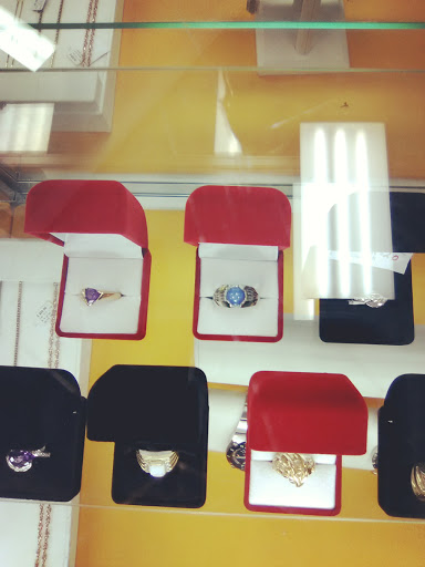 Shopping Mall «New Landing Mall», reviews and photos, Troost Ave & E Meyer Blvd, Kansas City, MO 64131, USA