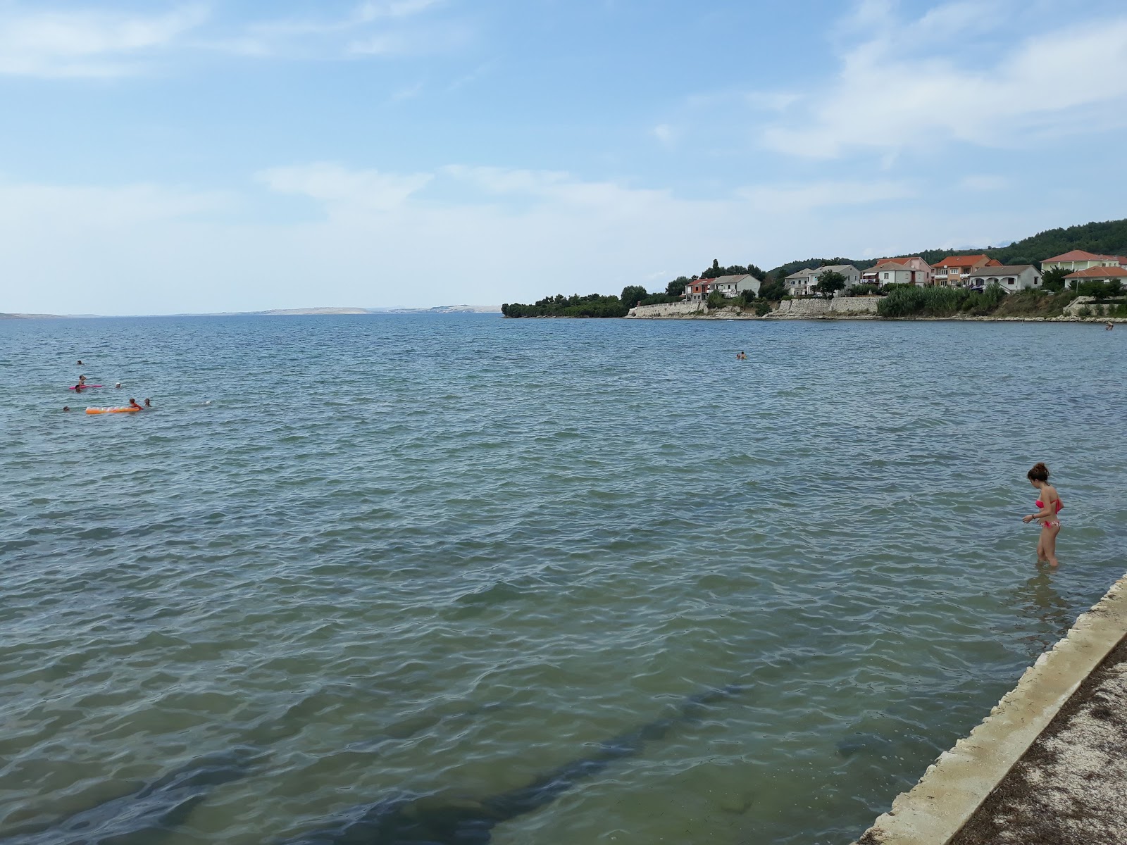 Ljubac beach II'in fotoğrafı çok temiz temizlik seviyesi ile