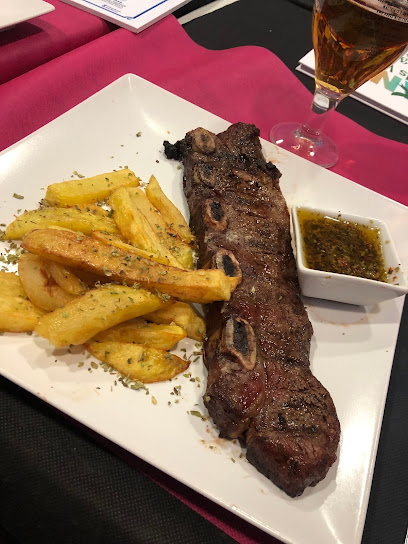 El Quilmeño - Restaurante Asador Argentino - Plaça de Catalunya, 1, 08700 Igualada, Barcelona, Spain