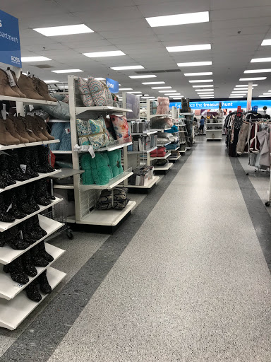 Clothing Store «Ross Dress for Less», reviews and photos, 11720 Medlock Bridge Rd, Johns Creek, GA 30097, USA