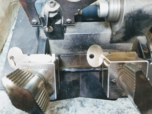 Emergency Locksmith Service «Wise Locksmith», reviews and photos, 19510 Bothell Everett Hwy, Bothell, WA 98012, USA