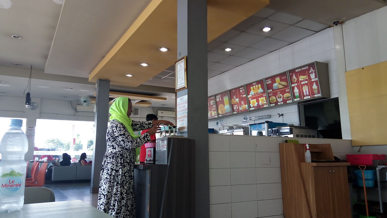 Brooaster Chicken Rest Area Km 45 Merak - Jakarta Photo