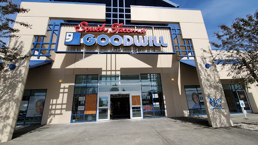 Thrift Store «South Tacoma Goodwill», reviews and photos, 8025 S Hosmer St, Tacoma, WA 98408, USA