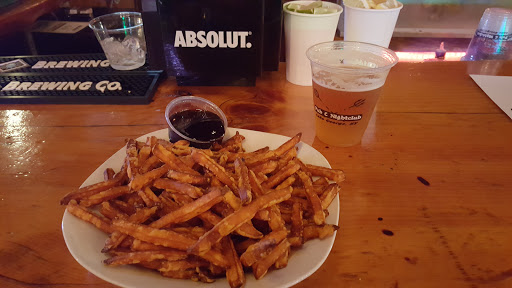 Pub «King Neptunes Pub and Night Club», reviews and photos, 1 Kurosaka Ln, Lake George, NY 12845, USA