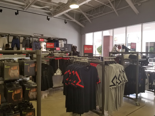 Clothing Store «Nike Factory Store», reviews and photos, 10801 Corkscrew Rd D-177, Estero, FL 33928, USA