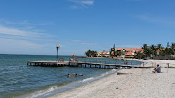 Praia do Popeye'in fotoğrafı düz ve uzun ile birlikte