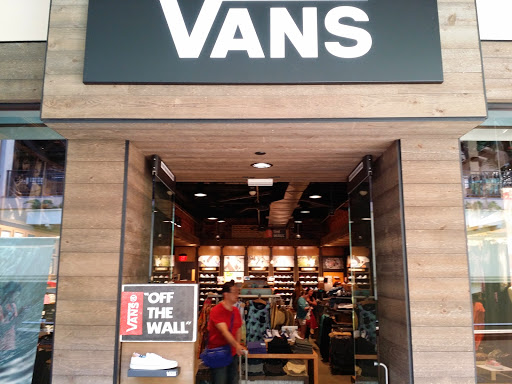 Vans stores Honolulu