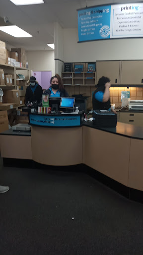 Shipping and Mailing Service «The UPS Store», reviews and photos, 1380 Monroe St NW, Washington, DC 20010, USA