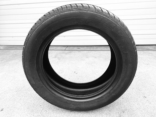 Tire Shop «HomeTowne Auto Repair and Tire of Woodbridge», reviews and photos, 15698 Jefferson Davis Hwy, Woodbridge, VA 22191, USA