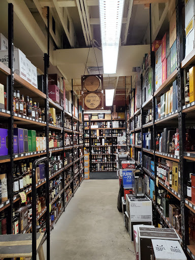Liquor Store «Silverbrook Wine and Liquor», reviews and photos, 374 Boston Post Rd, Orange, CT 06477, USA