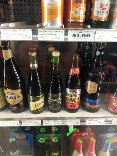 Grocery Store «Capital Market», reviews and photos, 1420 State St, Salem, OR 97301, USA