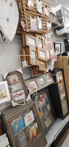 Craft Store «Michaels», reviews and photos, 15102 S La Grange Rd, Orland Park, IL 60462, USA