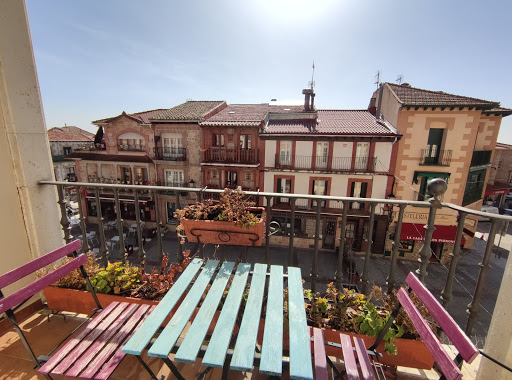 Restaurante - Hotel La Muñequilla en Miraflores de la Sierra