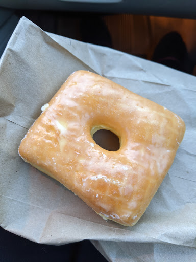 Donut Shop «Missing Hole Donut Shop», reviews and photos, 11572 Merritt St, Castroville, CA 95012, USA