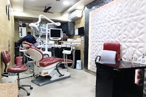 Jain Dental Clinic - Best Dentist Doctor | Braces Specialist | Best Dentist Implants / Dentist specialist in Meerut image