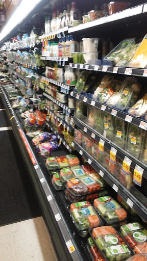 Grocery Store «Kroger Fresh Fare», reviews and photos, 8999 Macomb St, Grosse Ile Township, MI 48138, USA