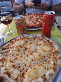 Plats et boissons du Pizzeria la Cécilia à Granges-Aumontzey - n°13