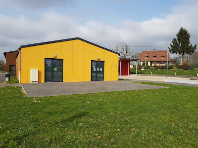 Bibliothèque municipale d'Ouillon à Ouillon