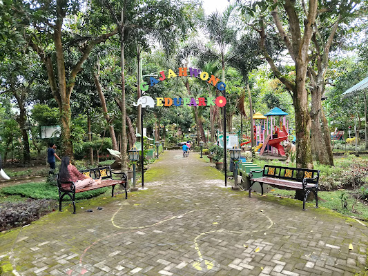 Foto Utama