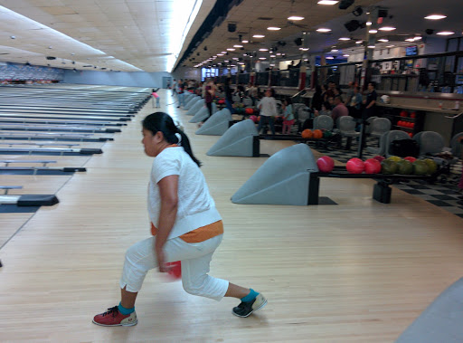 Bowling Alley «Classic Bowling Center», reviews and photos, 900 King Dr, Daly City, CA 94015, USA