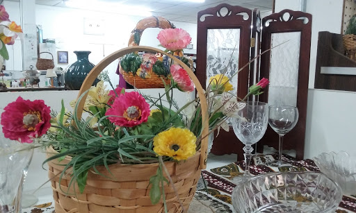 Thrift Store «BeeHive Thrift Store SBRM», reviews and photos, 7136 Rising Sun Ave, Philadelphia, PA 19111, USA