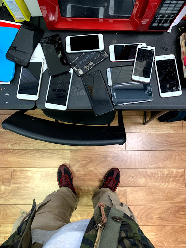 Mobile Phone Repair Shop «Mobile Rescue Tech Repair», reviews and photos, 641 Queen St, Southington, CT 06489, USA