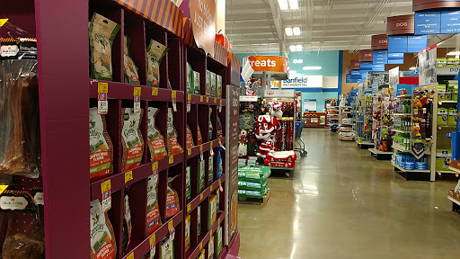 Pet Supply Store «PetSmart», reviews and photos, 9905 E Independence Blvd, Matthews, NC 28105, USA