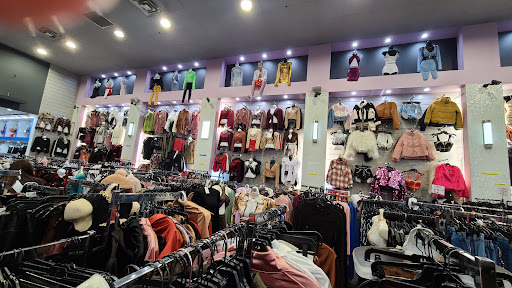 Fashion Accessories Store «Hot Point International Fashions», reviews and photos, 342 E Fordham Rd, Bronx, NY 10458, USA