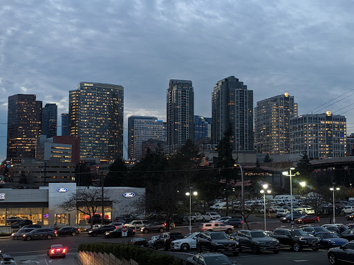 Ford Dealer «AutoNation Ford Bellevue», reviews and photos, 411 116th Ave NE, Bellevue, WA 98004, USA