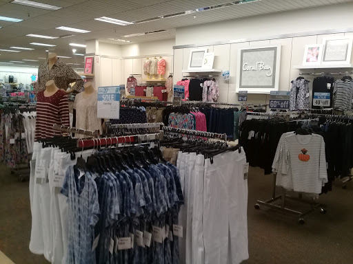 Clothing Store «Bealls Department Store», reviews and photos, 7101 FL-54, New Port Richey, FL 34653, USA
