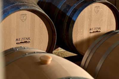 Distillerie Mezenk à Saint-Jeures