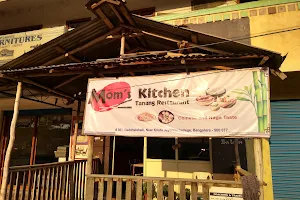 Mom's Kitchen Tanang Naga image