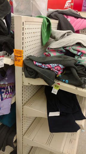 Discount Store «Kmart», reviews and photos, 23222 Valencia Blvd, Valencia, CA 91355, USA