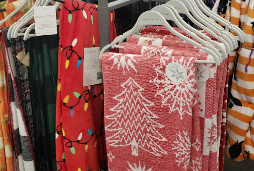 Clothing Store «Burlington Coat Factory», reviews and photos, 441 Western Ave, South Portland, ME 04106, USA