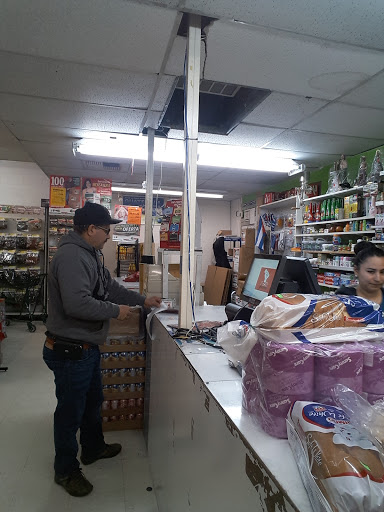 Mexican Grocery Store «Becerras», reviews and photos, 18929 E Burnside St, Portland, OR 97233, USA