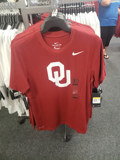 Book Store «University of Oklahoma Bookstore», reviews and photos, 1185 Asp Ave, Norman, OK 73069, USA