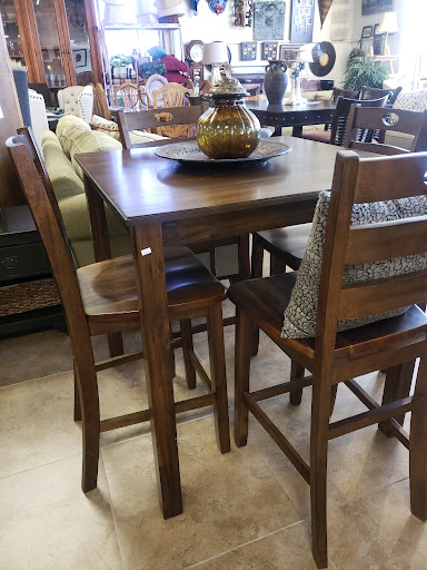 Furniture Store «J and B Furniture Consignments», reviews and photos, 42407 N Vision Way #101, Anthem, AZ 85086, USA