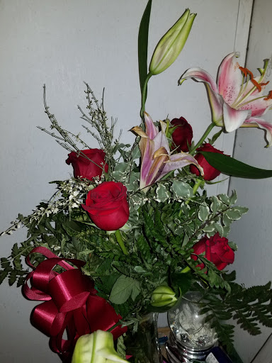 Florist «Gibby Floral & Greenhouse», reviews and photos, 1450 W Riverdale Rd, Riverdale, UT 84405, USA