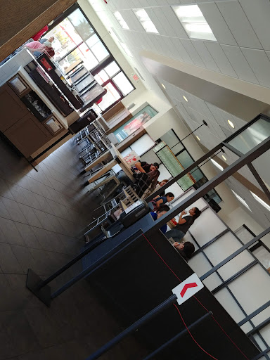 Restaurant «Chick-fil-A Thunderbird», reviews and photos, 5908 W Thunderbird Rd, Glendale, AZ 85306, USA