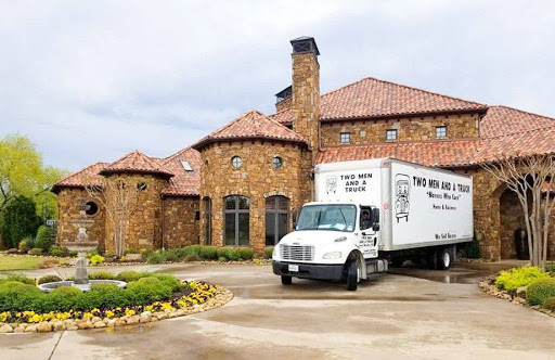 Moving and Storage Service «Two Men and a Truck», reviews and photos, 5200 Denton Hwy, Haltom City, TX 76117, USA