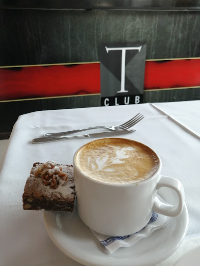T Club - Resto Bar & Café
