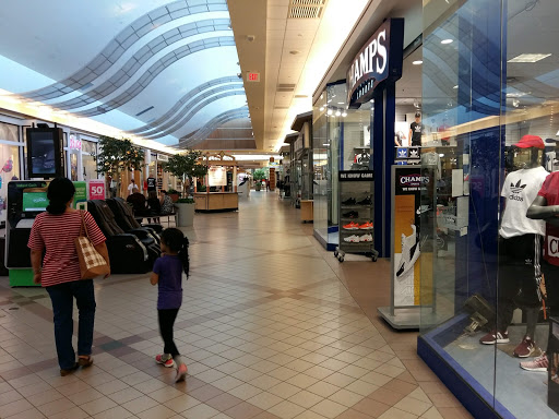 Shopping Mall «University Mall», reviews and photos, 155 Dorset St, South Burlington, VT 05403, USA