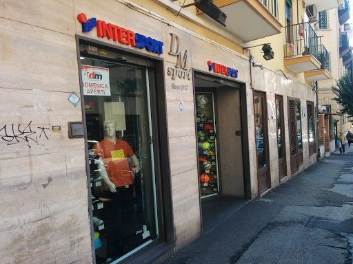 Trail running shops in Naples